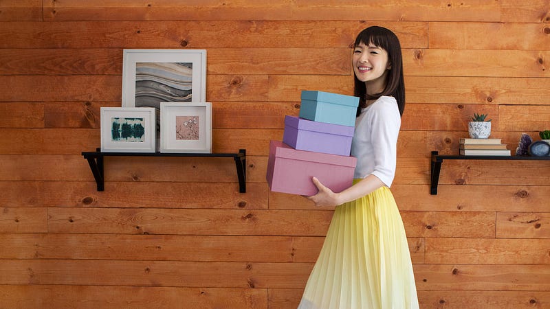 how to konmari your closet
